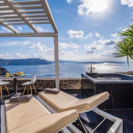 Solstice Luxury Suites Oía Buitenkant foto
