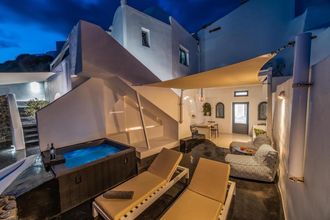 Solstice Luxury Suites Oía Buitenkant foto