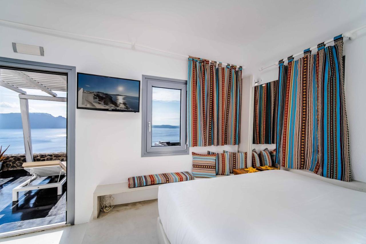 Solstice Luxury Suites Oía Buitenkant foto