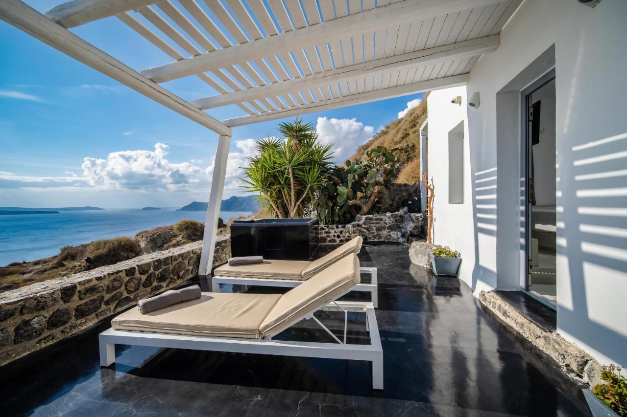 Solstice Luxury Suites Oía Buitenkant foto